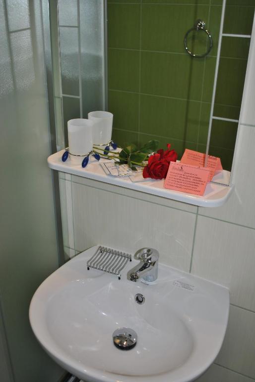 Paradise Hotel Gomel Quarto foto